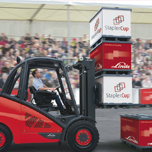 Imagen Todo listo para el II Linde Safety Open Day 2014. El Evento Logístico Profesional más importante del año celebra el I Symposium Linde Sobre Seguridad Laboral y la Gran Final de la Copa Nacional de Carretilleros de España.